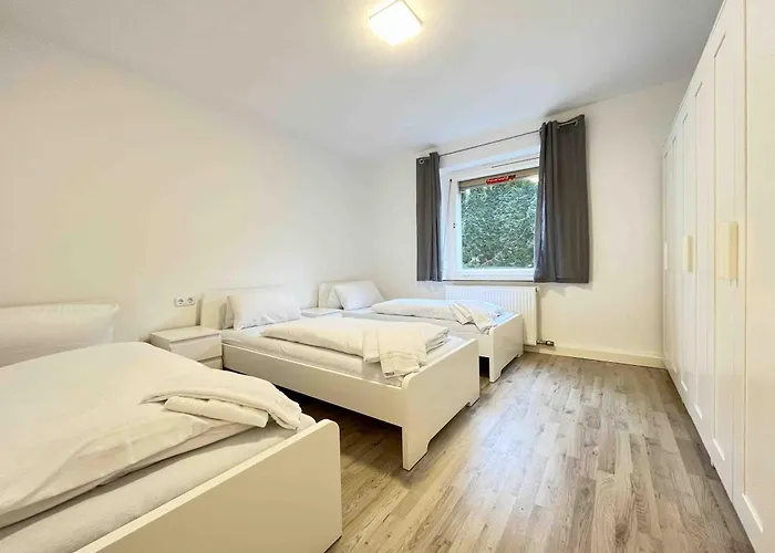 Sad801 - Geraeumige Monteurwohnung * Schwandorf in Bayern
