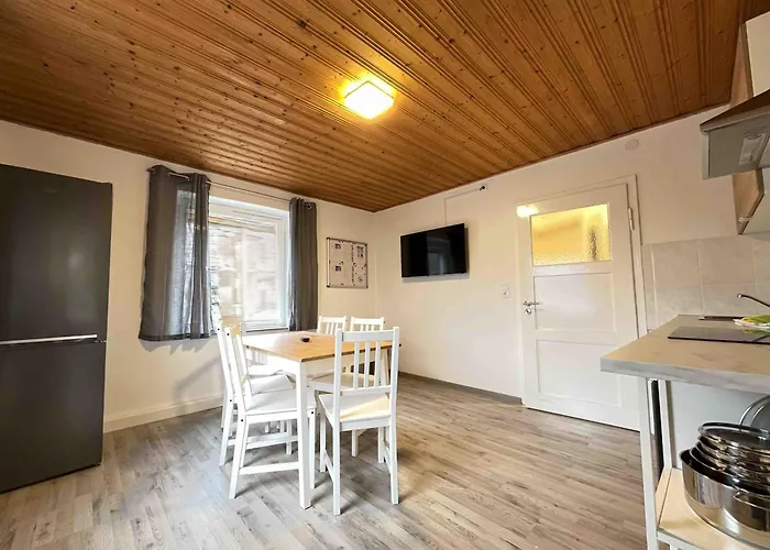 Sad801 - Geraeumige Monteurwohnung * Schwandorf in Bayern